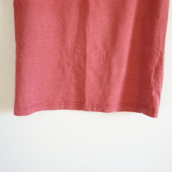 Patagonia Women's Burgundy Small Slim Fit Stretch Short‎ Sleeve Graphic T-Shirt - Picture 7 of 10